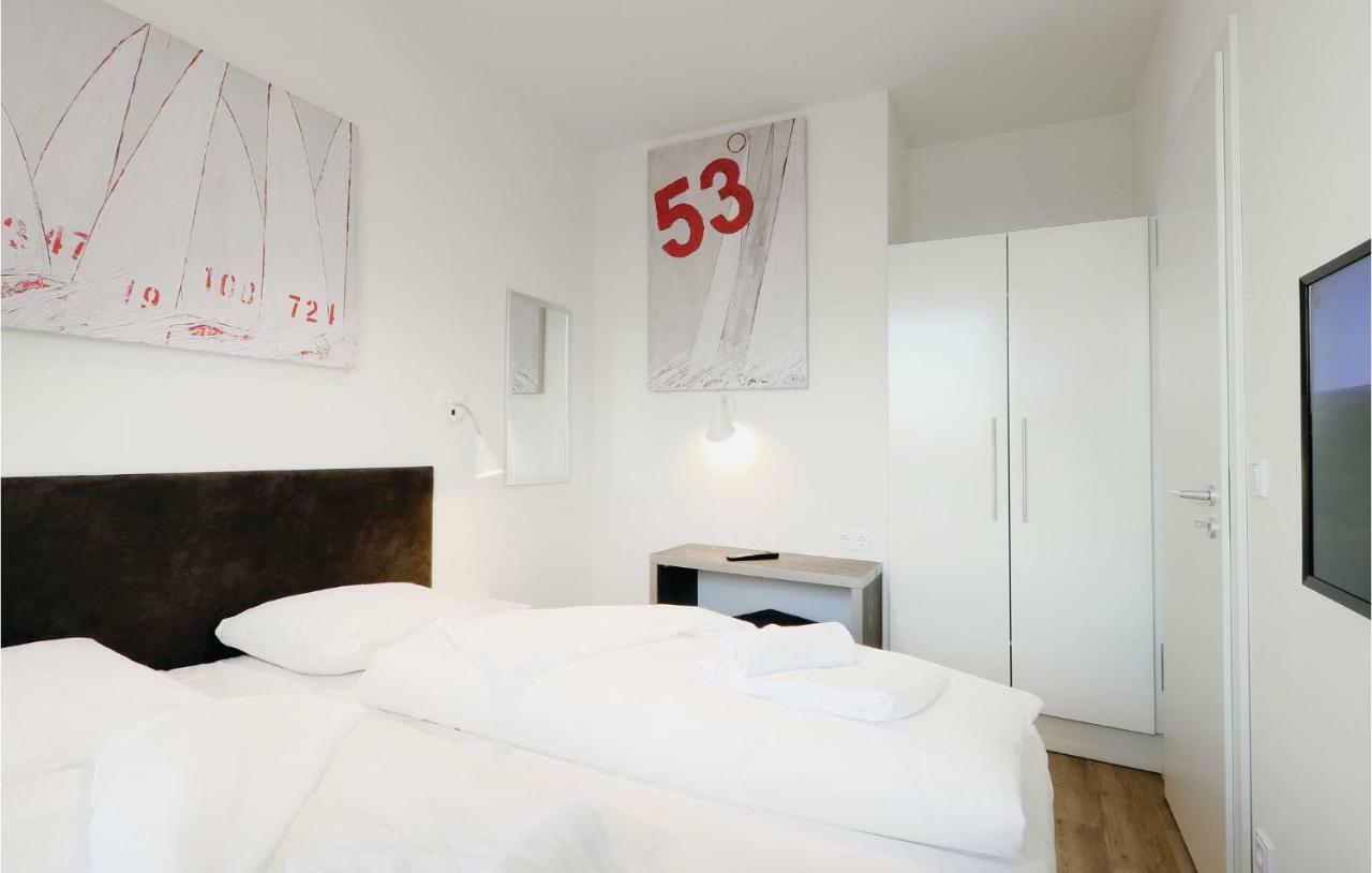 Cozy Apartment In Luebeck Travemuende With Sauna ภายนอก รูปภาพ
